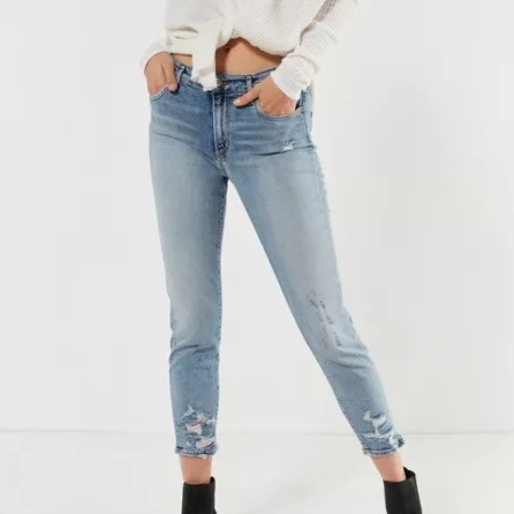 Agolde Sophie Crop High-Waisted Ripped-Ankle Jean